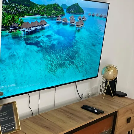 Lux شقة نوفي ساد